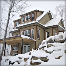 Plan de maison ou chalet panoramique bord de lac